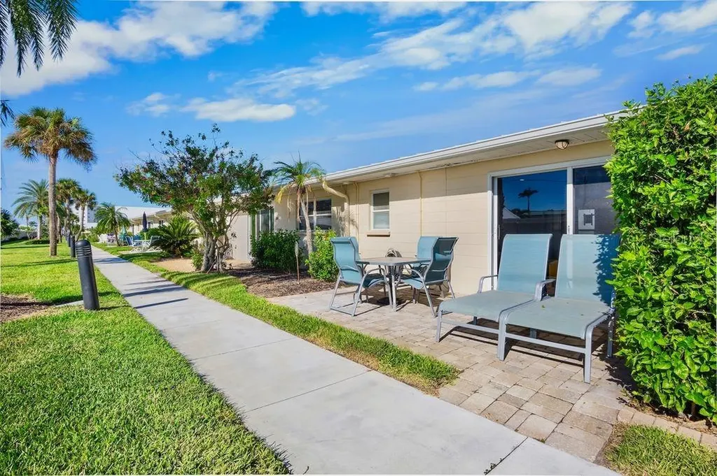 5830 Midnight Pass Road Sarasota FL 34242