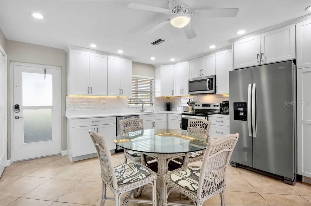 5830 Midnight Pass Road Sarasota FL 34242
