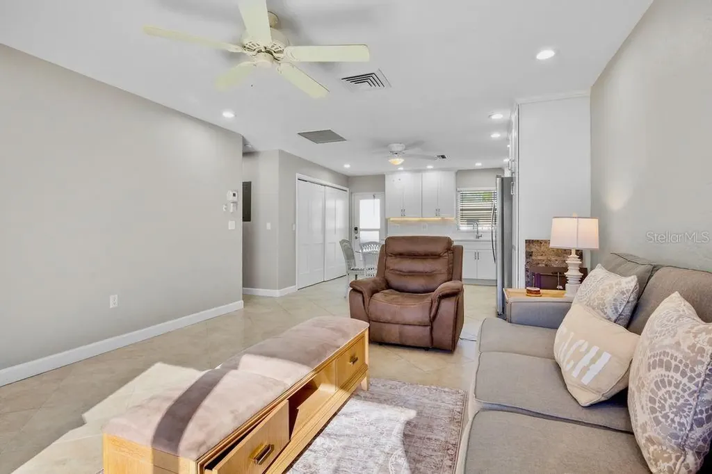 5830 Midnight Pass Road Sarasota FL 34242