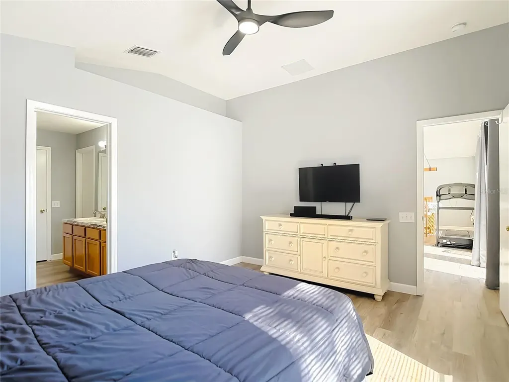 10411 Hunters Haven Boulevard Riverview FL 33578