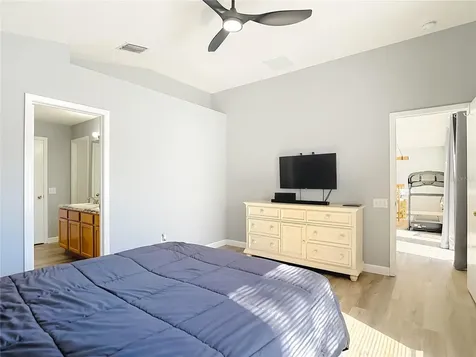 10411 Hunters Haven Boulevard Riverview FL 33578
