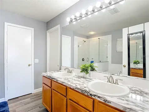 10411 Hunters Haven Boulevard Riverview FL 33578
