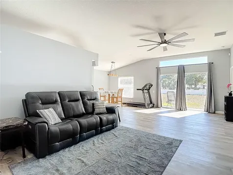 10411 Hunters Haven Boulevard Riverview FL 33578