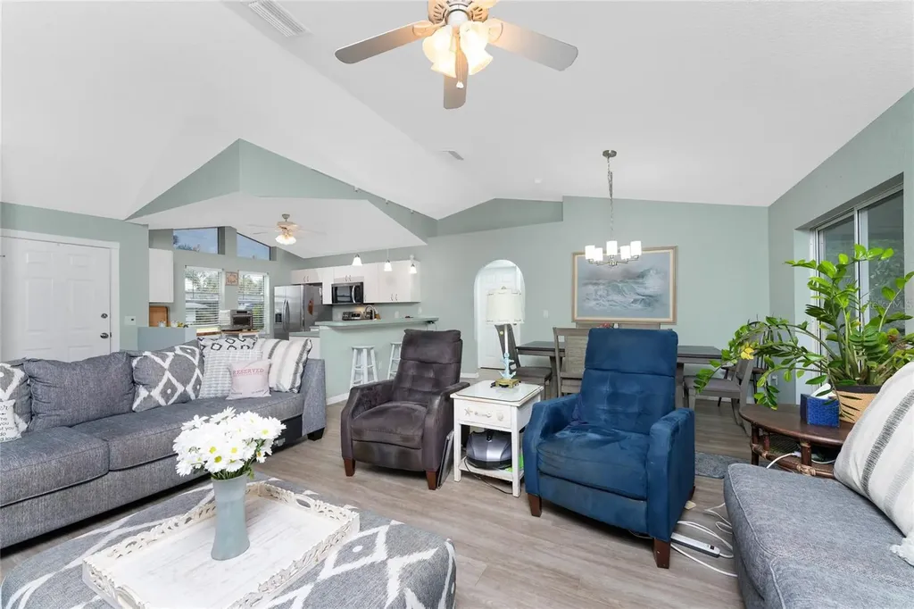 2843 Abbotsford Street North Port FL 34287