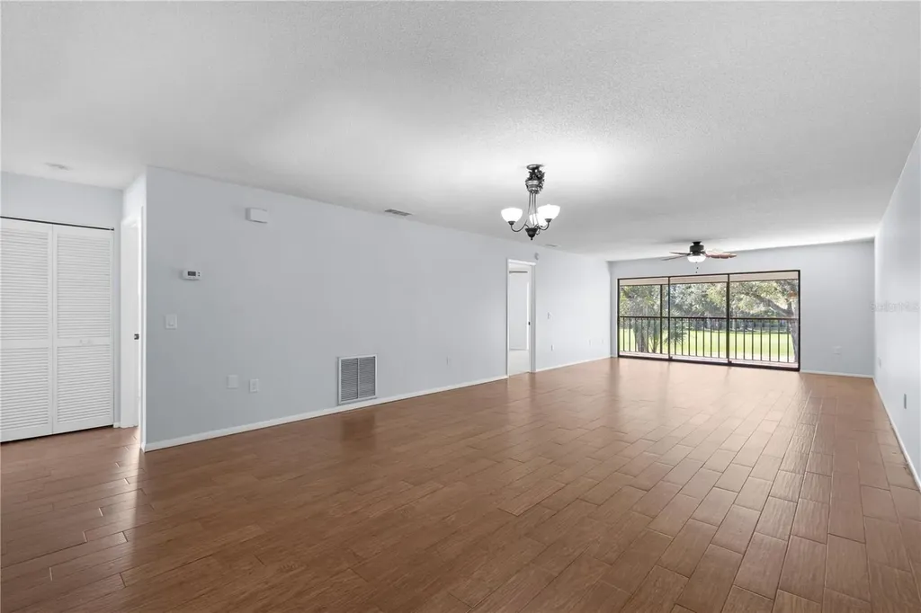 6110 Country Club Way Sarasota FL 34243