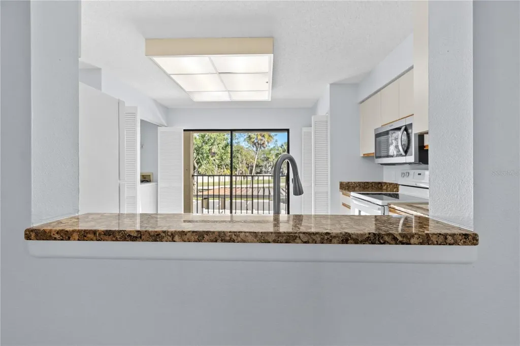 6110 Country Club Way Sarasota FL 34243