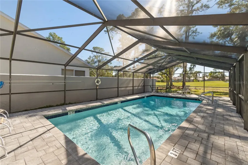 6110 Country Club Way Sarasota FL 34243