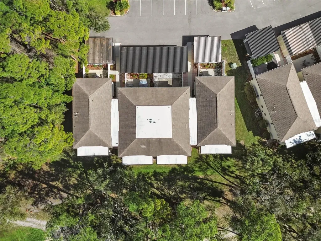 6110 Country Club Way Sarasota FL 34243