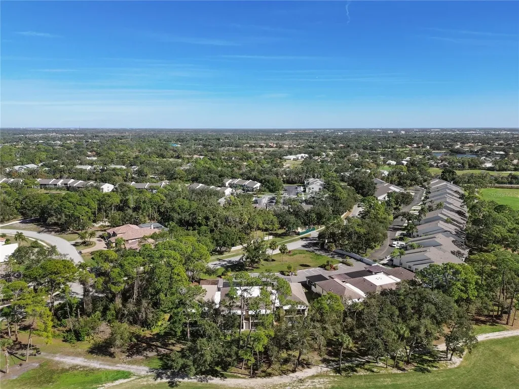6110 Country Club Way Sarasota FL 34243
