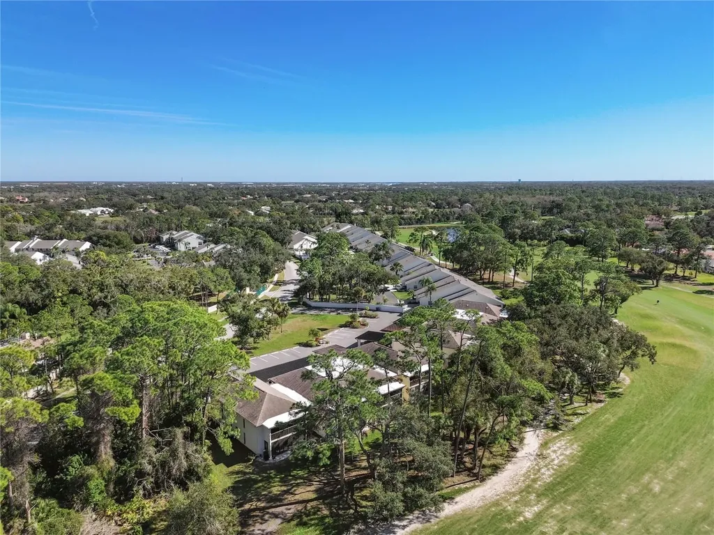 6110 Country Club Way Sarasota FL 34243