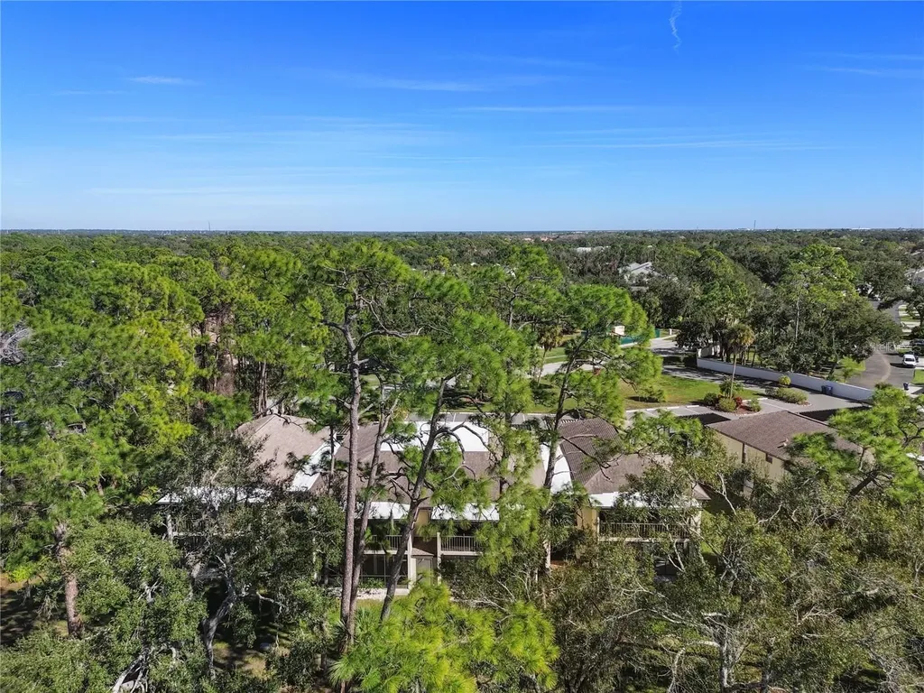 6110 Country Club Way Sarasota FL 34243