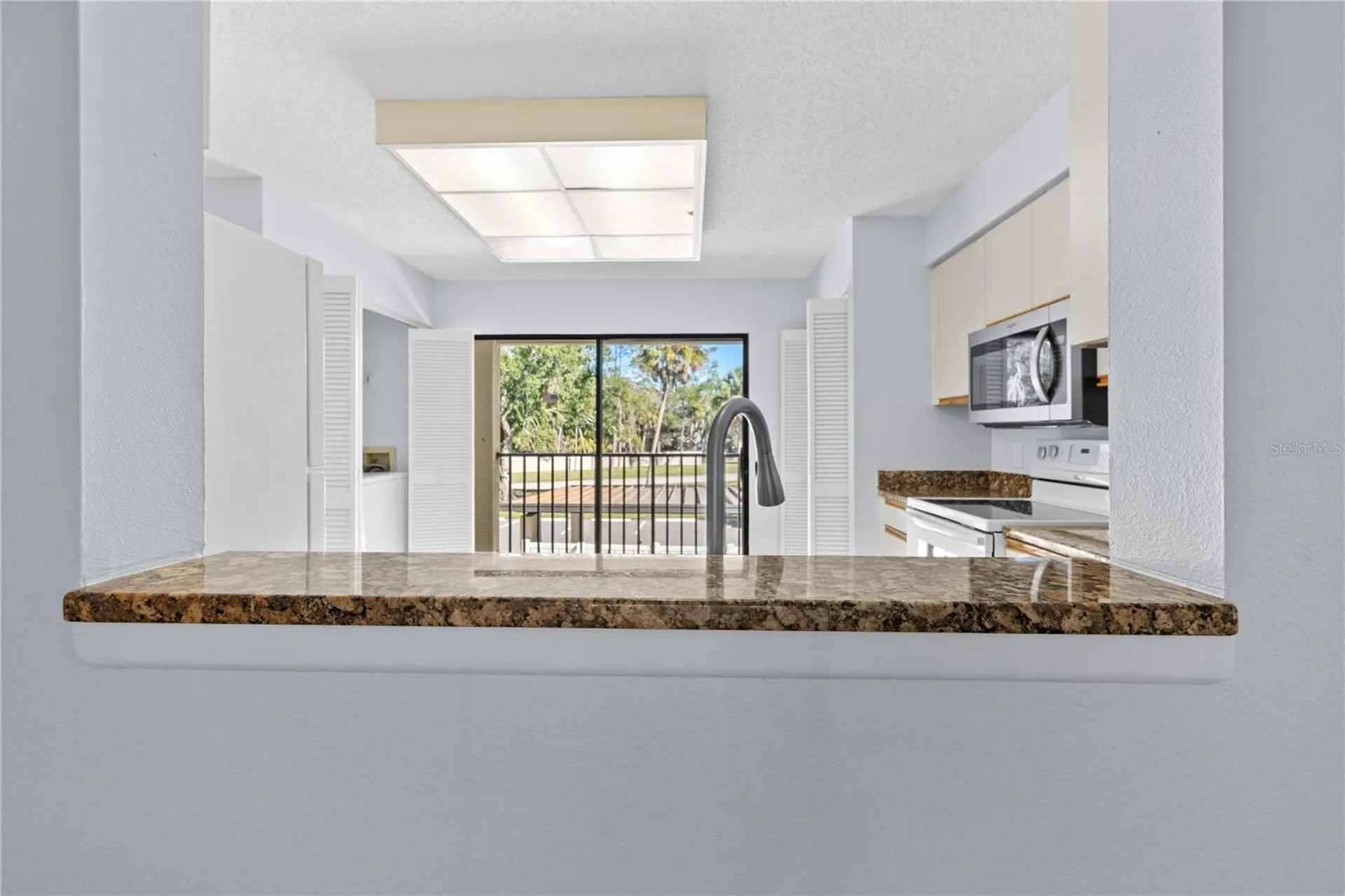 6110 Country Club Way Sarasota FL 34243