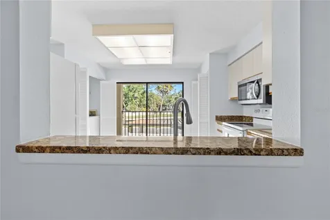 6110 Country Club Way Sarasota FL 34243