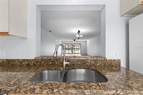 6110 Country Club Way Sarasota FL 34243