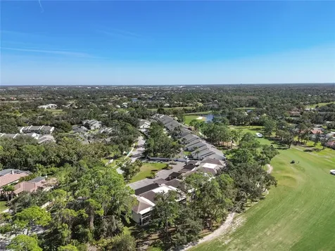 6110 Country Club Way Sarasota FL 34243