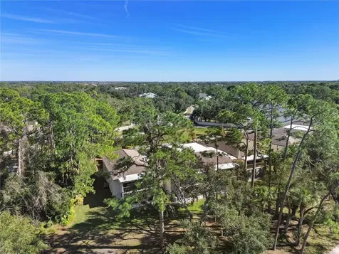 6110 Country Club Way Sarasota FL 34243