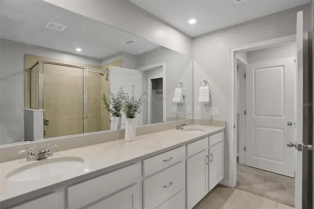 5615 Brooklet Woods Drive Wesley Chapel FL 33545