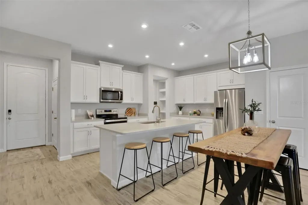 5615 Brooklet Woods Drive Wesley Chapel FL 33545