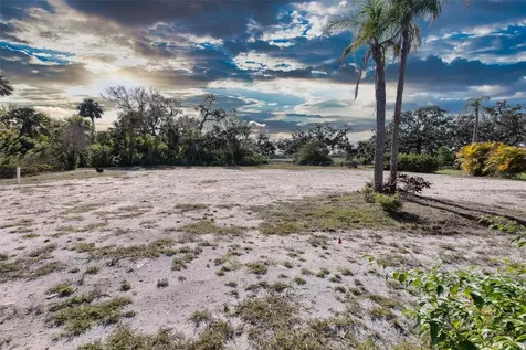 3001 Wilderness Boulevard E Parrish FL 34219