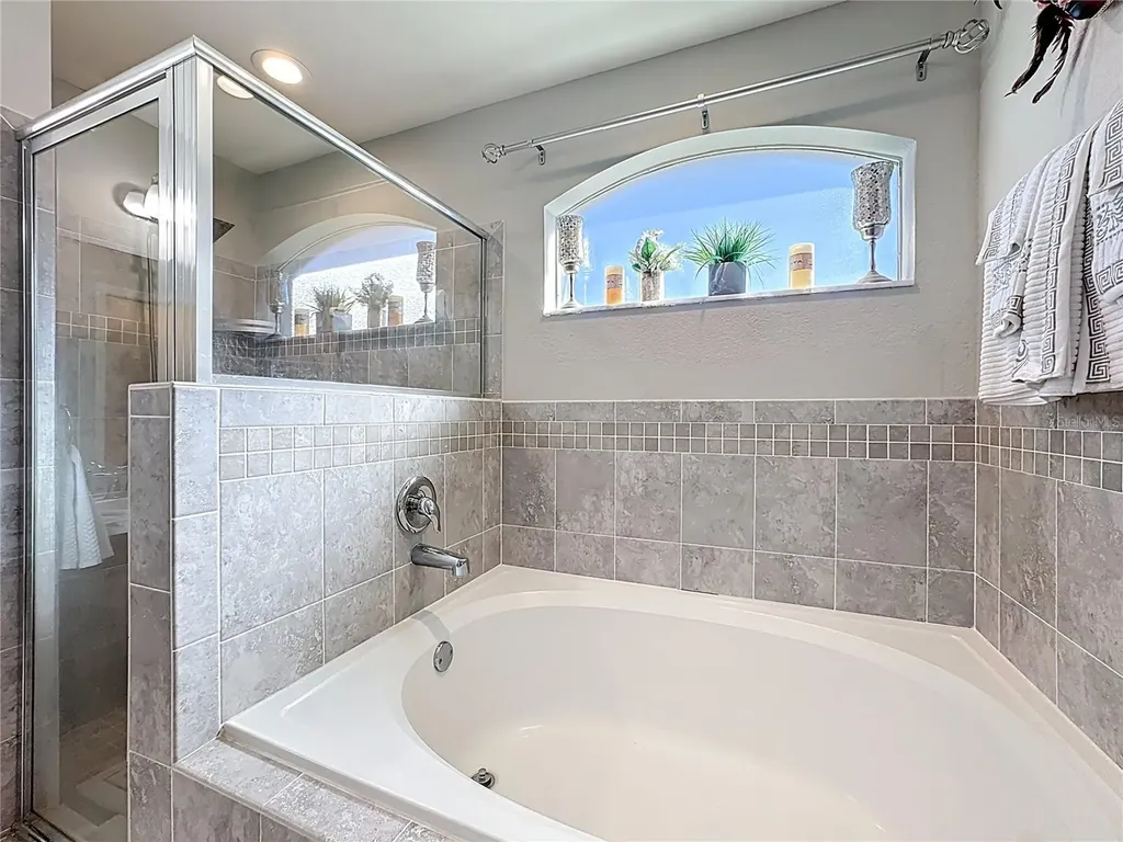 389 Street Georges Circle Eagle Lake FL 33839