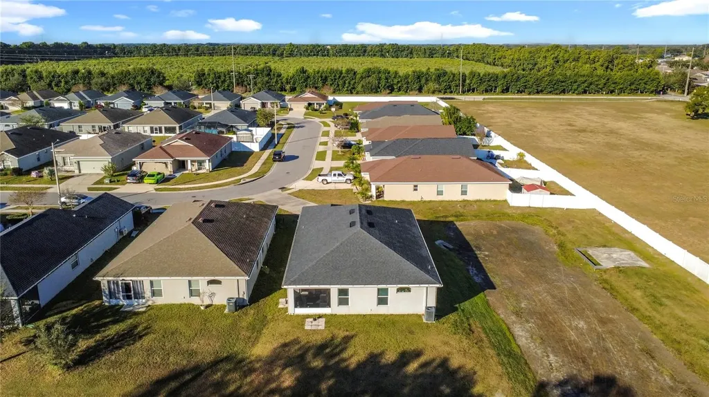 389 Street Georges Circle Eagle Lake FL 33839