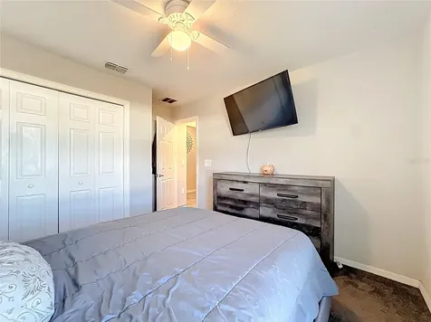389 Street Georges Circle Eagle Lake FL 33839