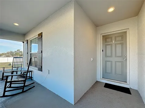 389 Street Georges Circle Eagle Lake FL 33839