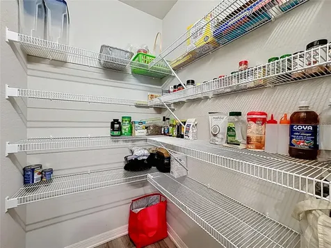 389 Street Georges Circle Eagle Lake FL 33839