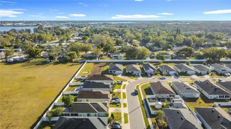 389 Street Georges Circle Eagle Lake FL 33839