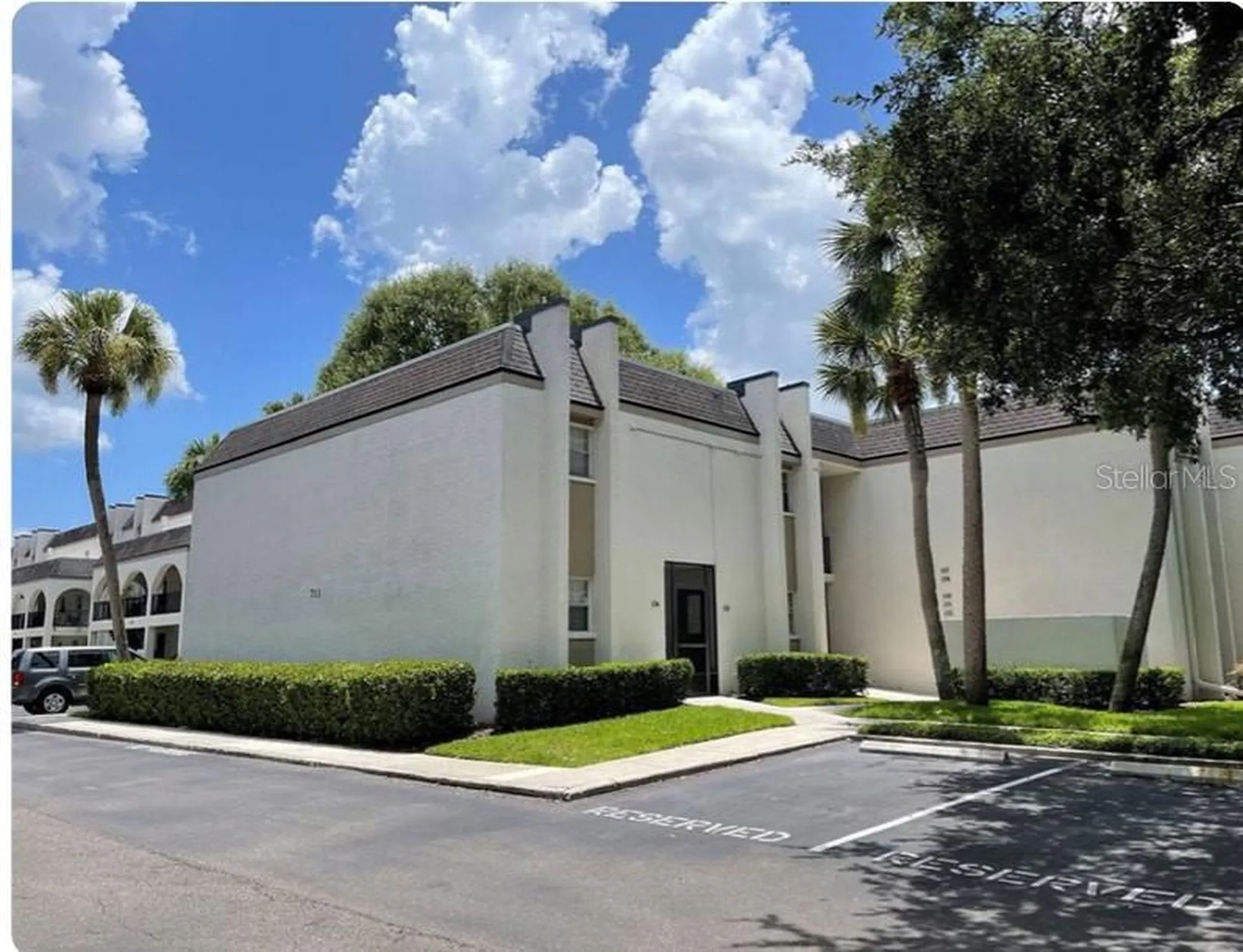 711 Russell Lane Brandon FL 33510