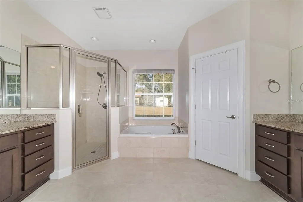 465 NE 155th Street Road Citra FL 32113