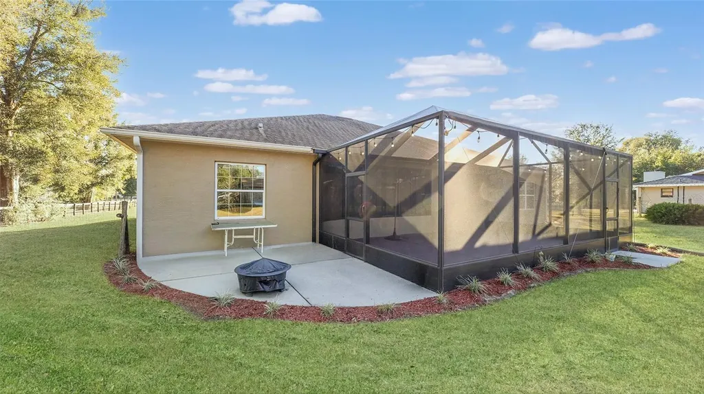 465 NE 155th Street Road Citra FL 32113