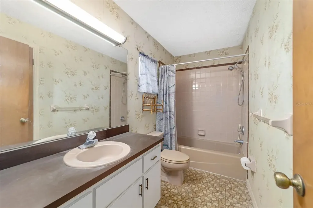 465 NE 155th Street Road Citra FL 32113