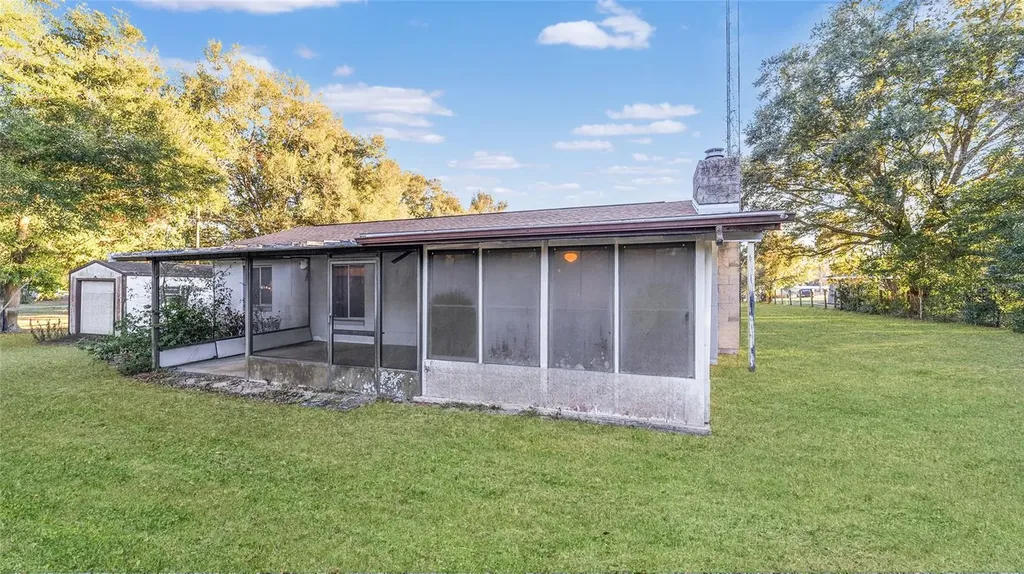 465 NE 155th Street Road Citra FL 32113
