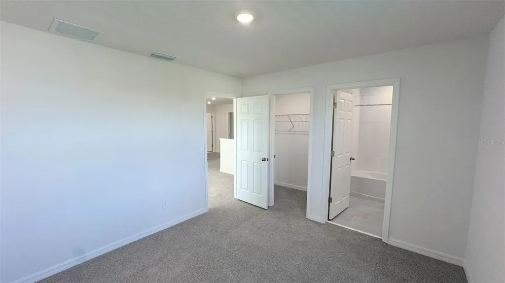 2900 Wild Olive Drive St Cloud FL 34772