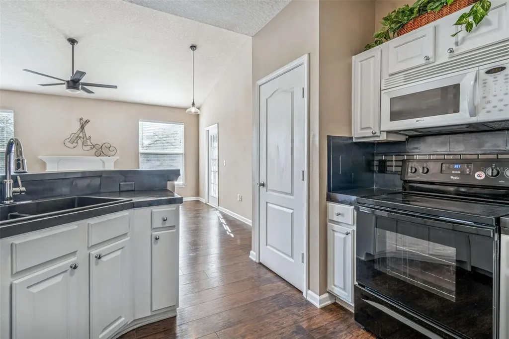 10434 Villa View Circle Tampa FL 33647
