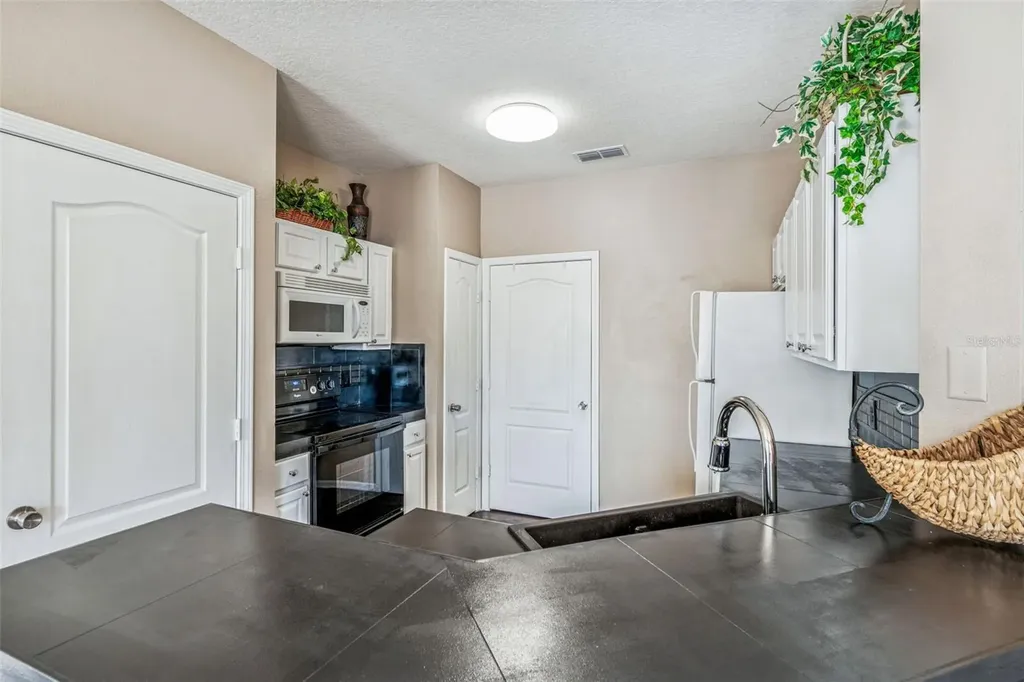 10434 Villa View Circle Tampa FL 33647