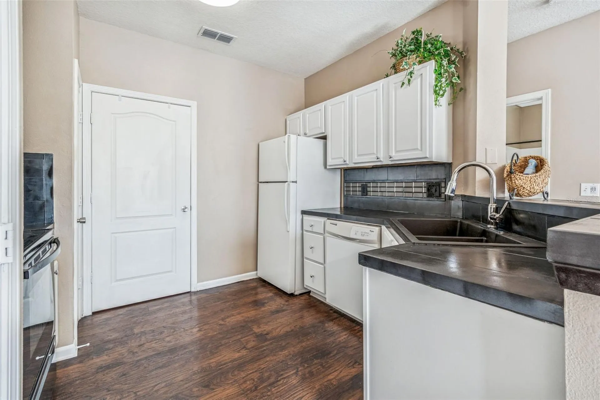 10434 Villa View Circle Tampa FL 33647