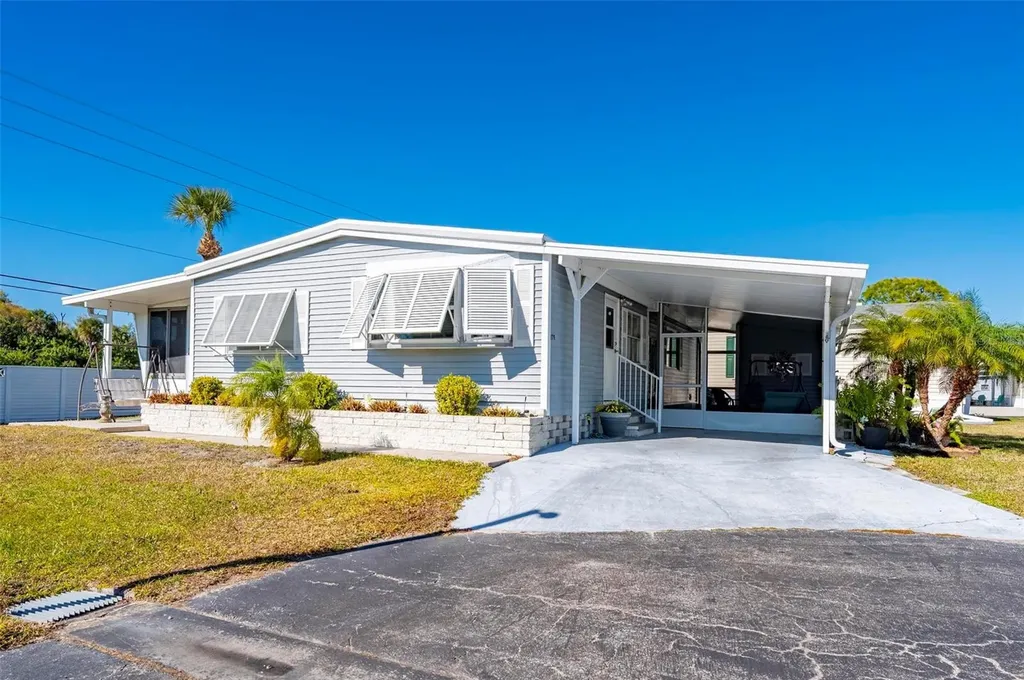 1000 Kings Highway Port Charlotte FL 33980