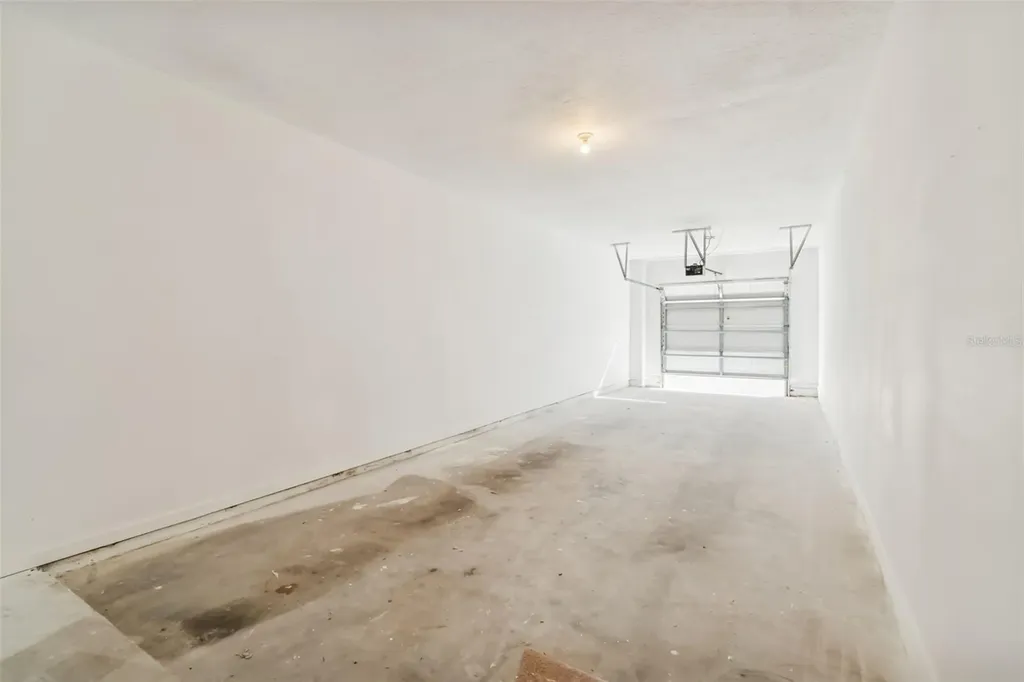 17978 Villa Creek Drive Tampa FL 33647