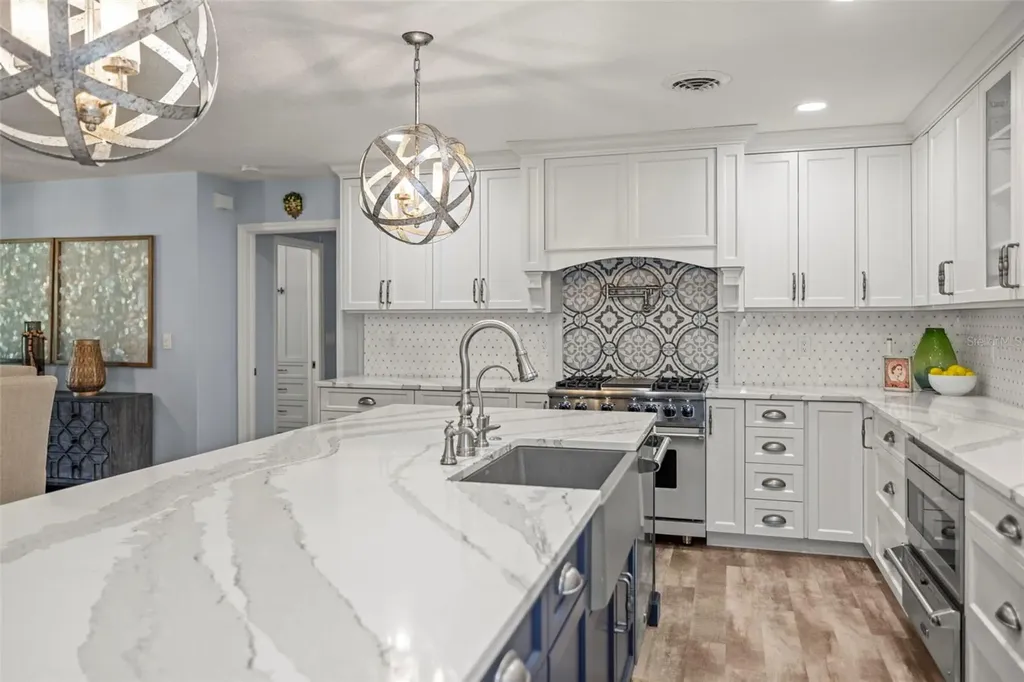 400 Broadway Dunedin FL 34698