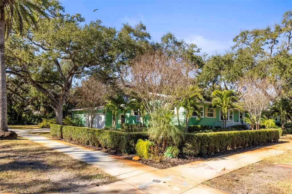 400 Broadway Dunedin FL 34698