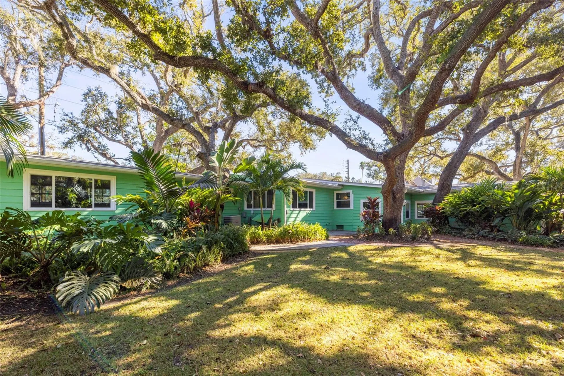 400 Broadway Dunedin FL 34698