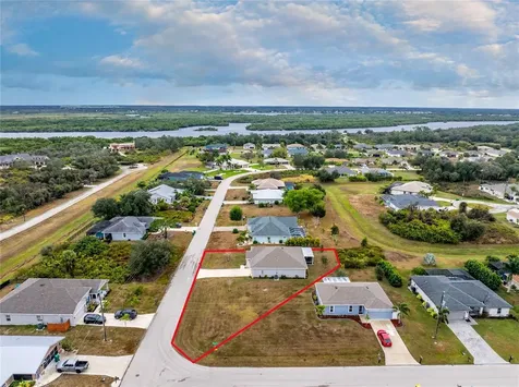 475 Posadas Circle Punta Gorda FL 33983