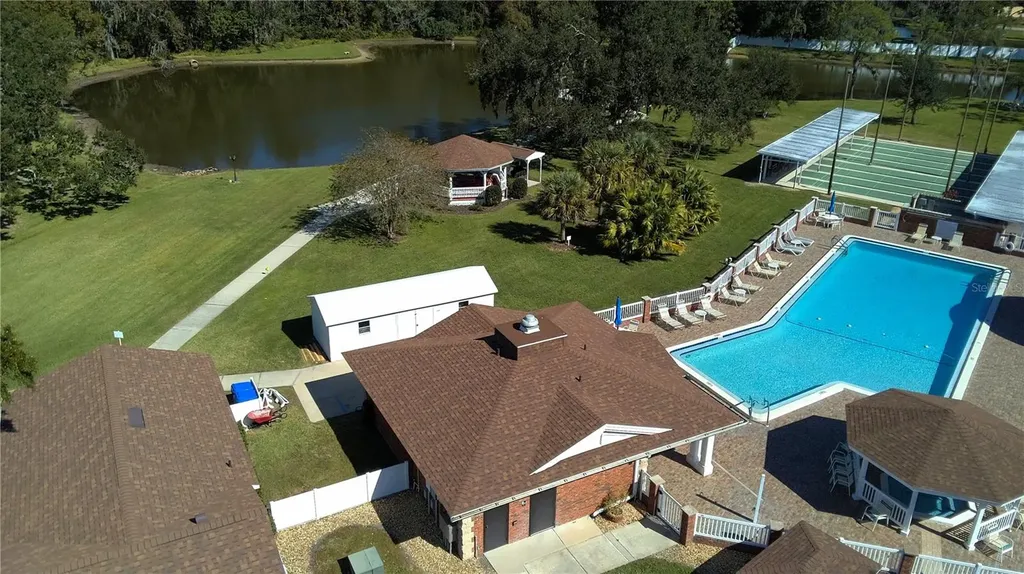 4802 Colonnades Circle E Lakeland FL 33811