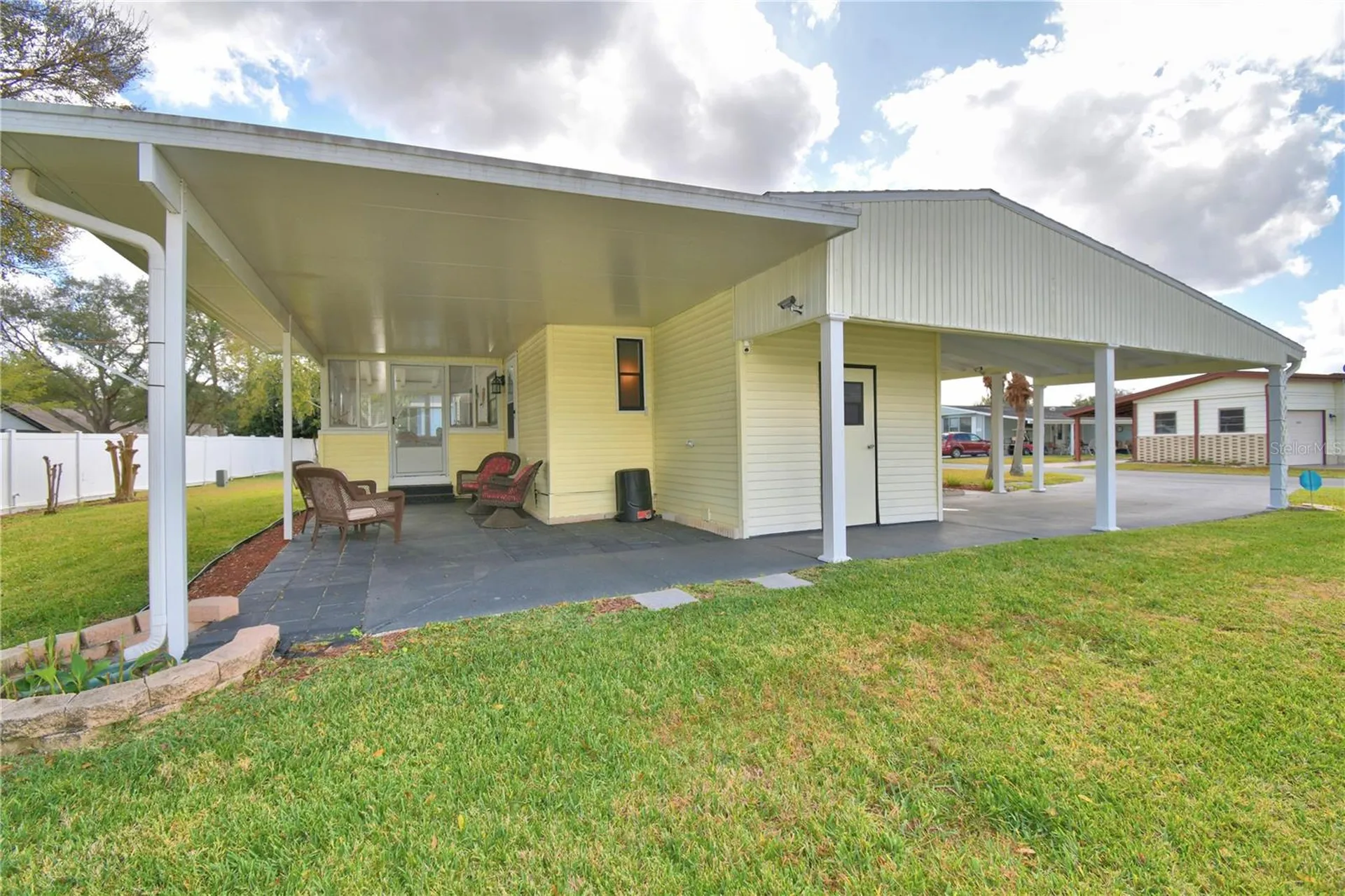 4802 Colonnades Circle E Lakeland FL 33811