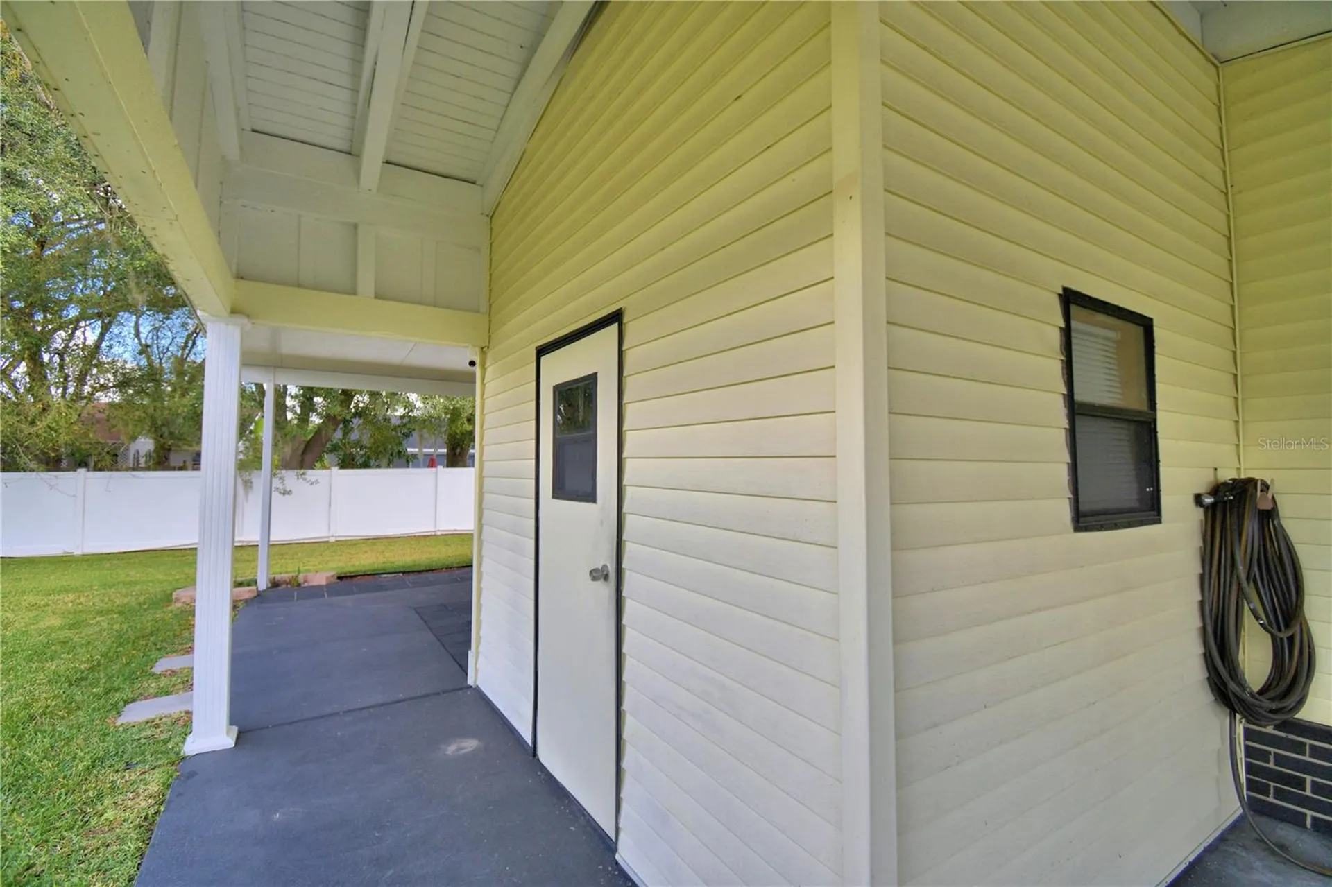 4802 Colonnades Circle E Lakeland FL 33811