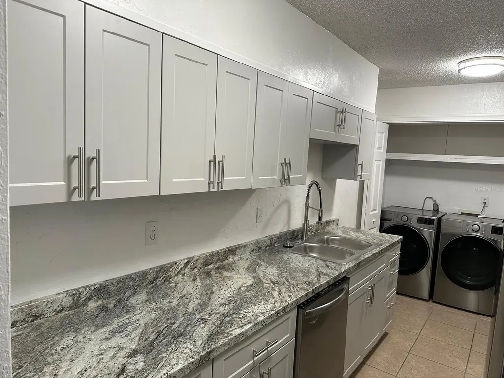 6519 W Newberry Road Gainesville FL 32605