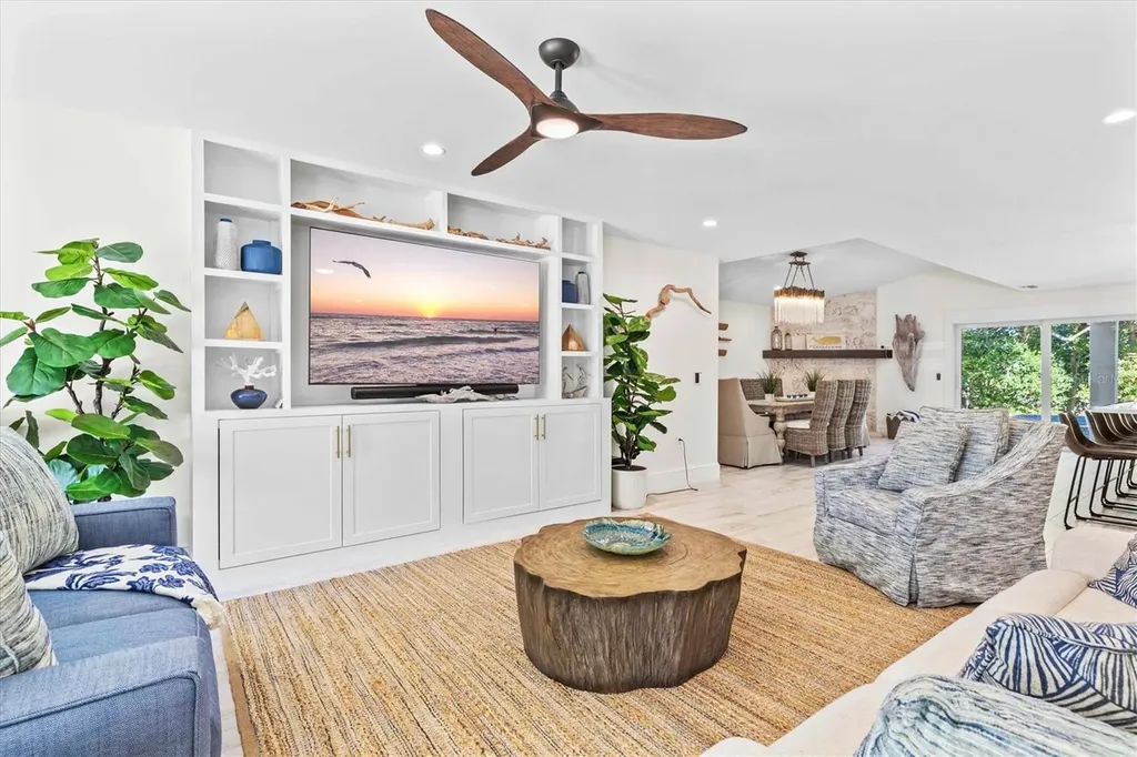506 58th Street Holmes Beach FL 34217