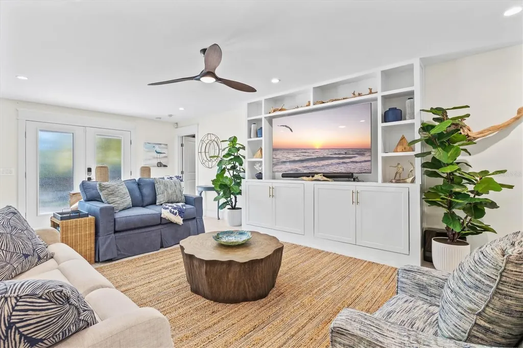 506 58th Street Holmes Beach FL 34217